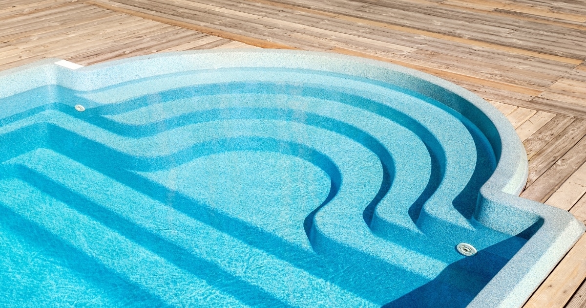 how to properly maintain your vinyl pool for longevity